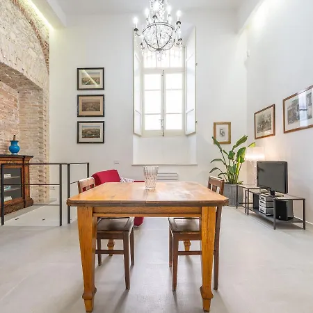 Massimo Boutique * Κάλιαρι