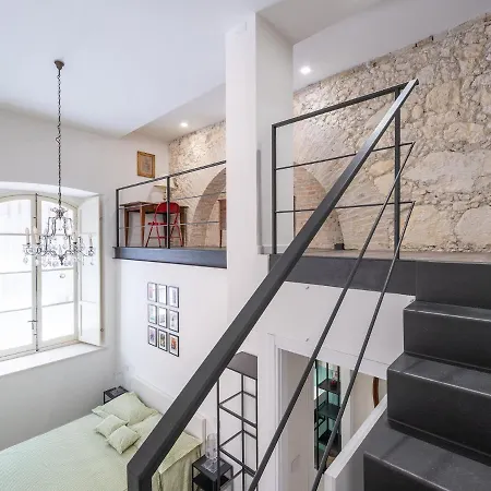 Massimo Boutique * Κάλιαρι